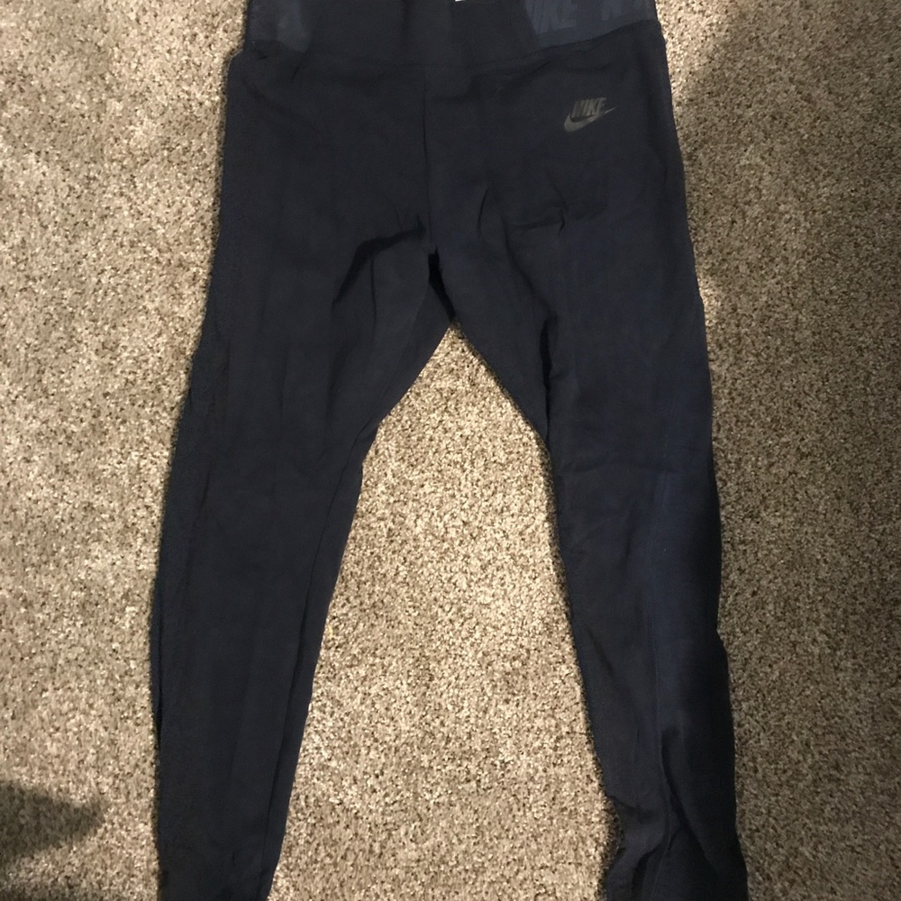 Nike leggings